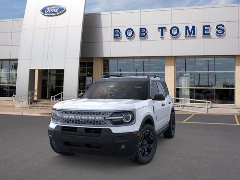 New 2026 Ford Bronco Sport Outer Banks AWD/4WD image 2
