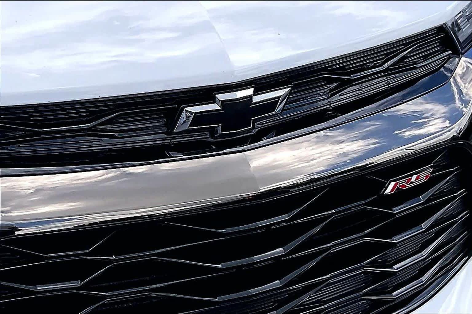 Used 2022 Chevrolet TrailBlazer RS w/ Technology Package FWD image 29