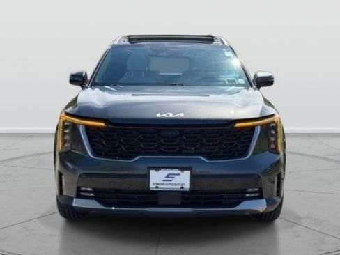 Used 2025 Kia Sorento SX Prestige AWD/4WD image 2
