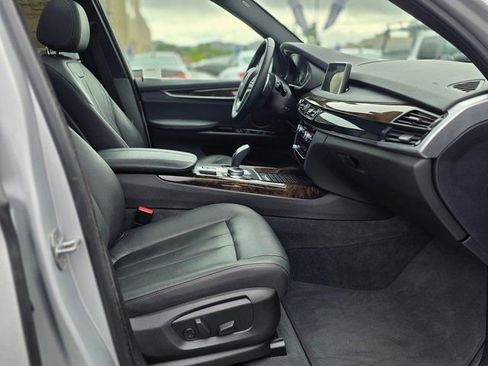 Used 2018 BMW X5 sDrive35i w/ Premium Package image 10