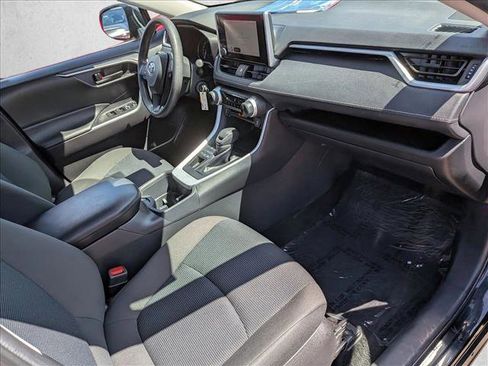 Used 2024 Toyota RAV4 LE AWD/4WD image 25