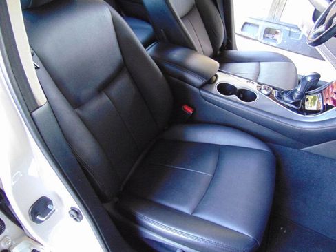 Used 2017 INFINITI Q50 3.0t Premium image 26