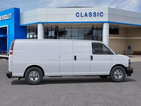 New 2025 Chevrolet Express 2500 Extended RWD image 5