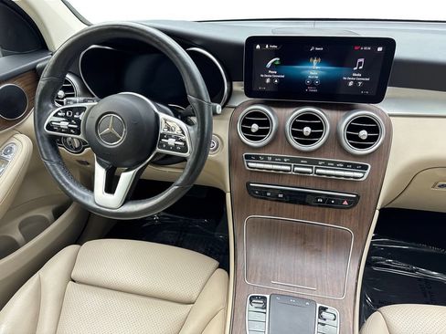 Used 2021 Mercedes-Benz GLC 300 4MATIC image 55