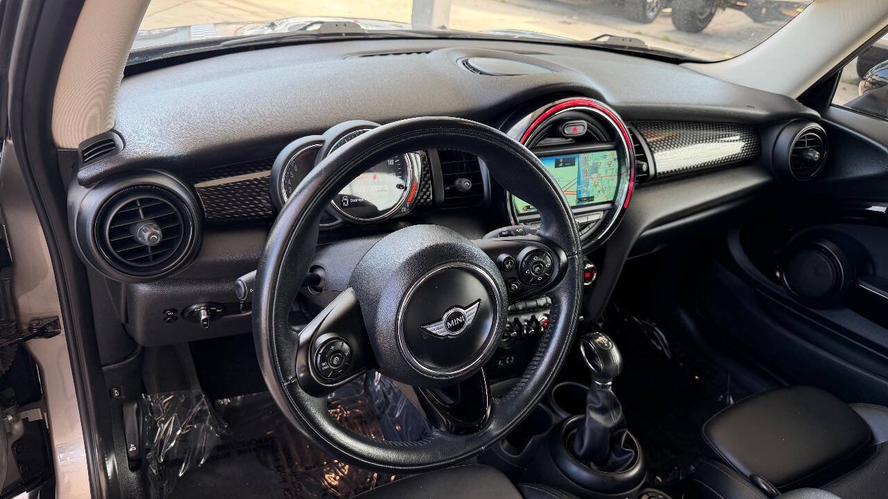 Used 2018 MINI Cooper S FWD image 9