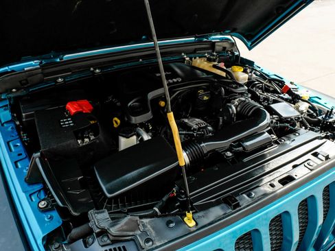 Used 2019 Jeep Wrangler Sport AWD/4WD image 47