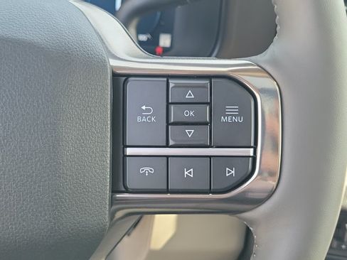New 2026 Ford F250 Platinum w/ Platinum Plus Package AWD/4WD image 27