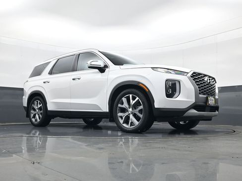 Used 2021 Hyundai Palisade SEL w/ Premium Package image 24