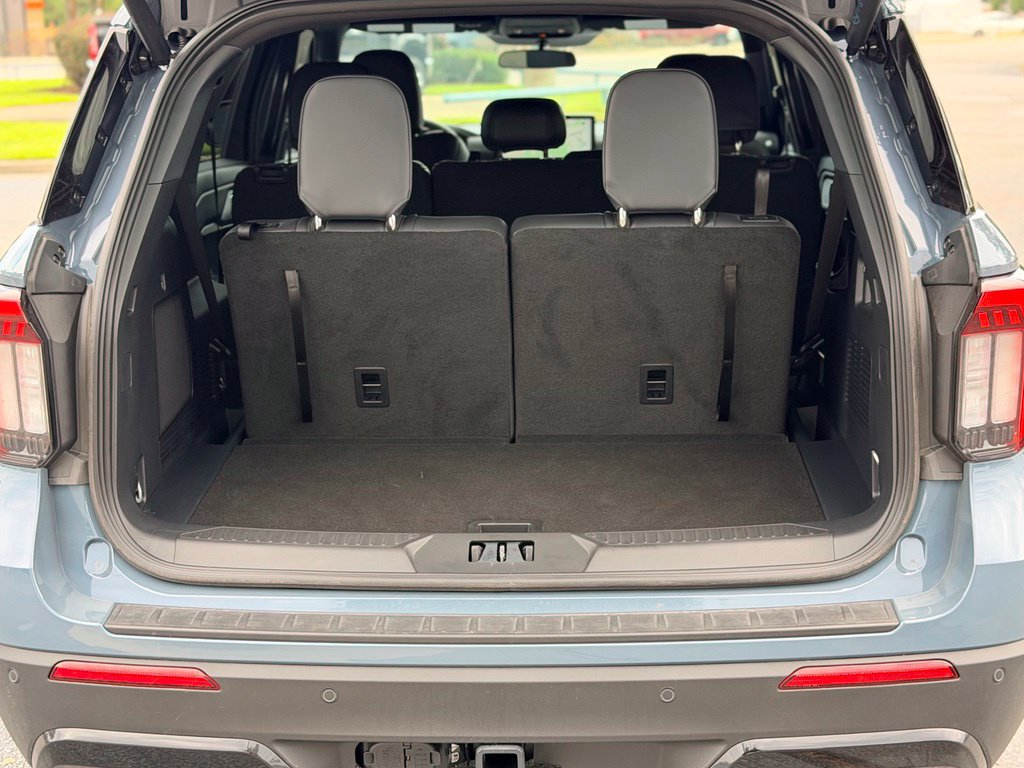 New 2026 Ford Explorer ST-Line RWD image 26