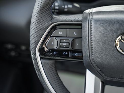 New 2026 Toyota Tundra Platinum image 31