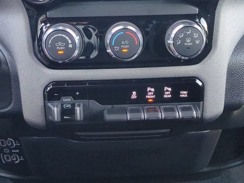 Used 2025 RAM 1500 Tradesman AWD/4WD image 18