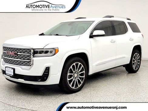 Used 2023 GMC Acadia Denali image 1