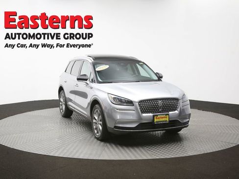 Used 2022 Lincoln Corsair AWD w/ Premium Package image 53