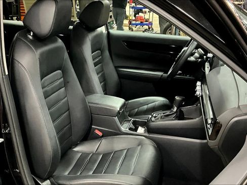 Used 2024 Honda CR-V EX-L image 8