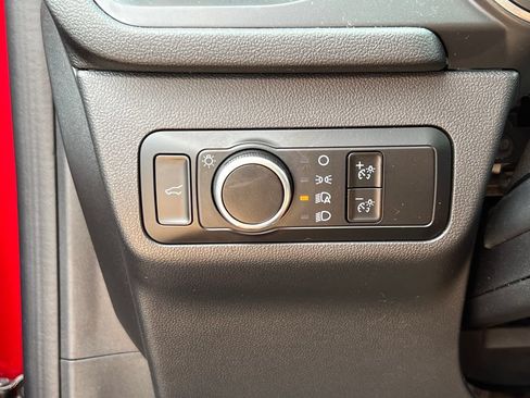 Used 2023 Ford Escape Active AWD/4WD image 22