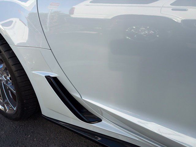 Used 2019 Chevrolet Corvette Grand Sport RWD image 5