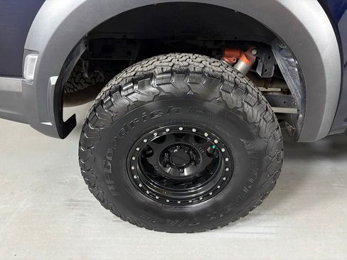 Used 2022 Ford F150 Raptor w/ Equipment Group 801A High AWD/4WD image 11