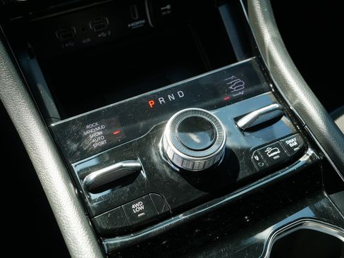 Used 2023 Jeep Grand Cherokee Trailhawk w/ Advanced Protech Group II AWD/4WD image 24