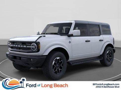 New 2026 Ford Bronco Outer Banks AWD/4WD image 1