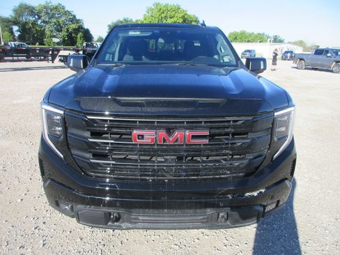 New 2026 GMC Sierra 1500 Elevation w/ Elevation Premium Package AWD/4WD image 13