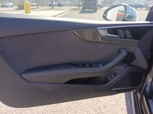 Used 2022 Audi S5 Premium Plus image 11