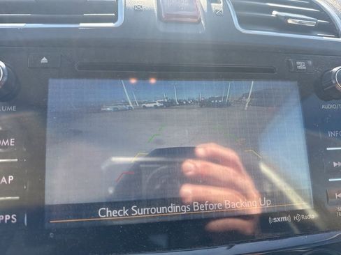 Used 2016 Subaru Forester 2.5i Touring w/ Eyesight & Navigation System image 14