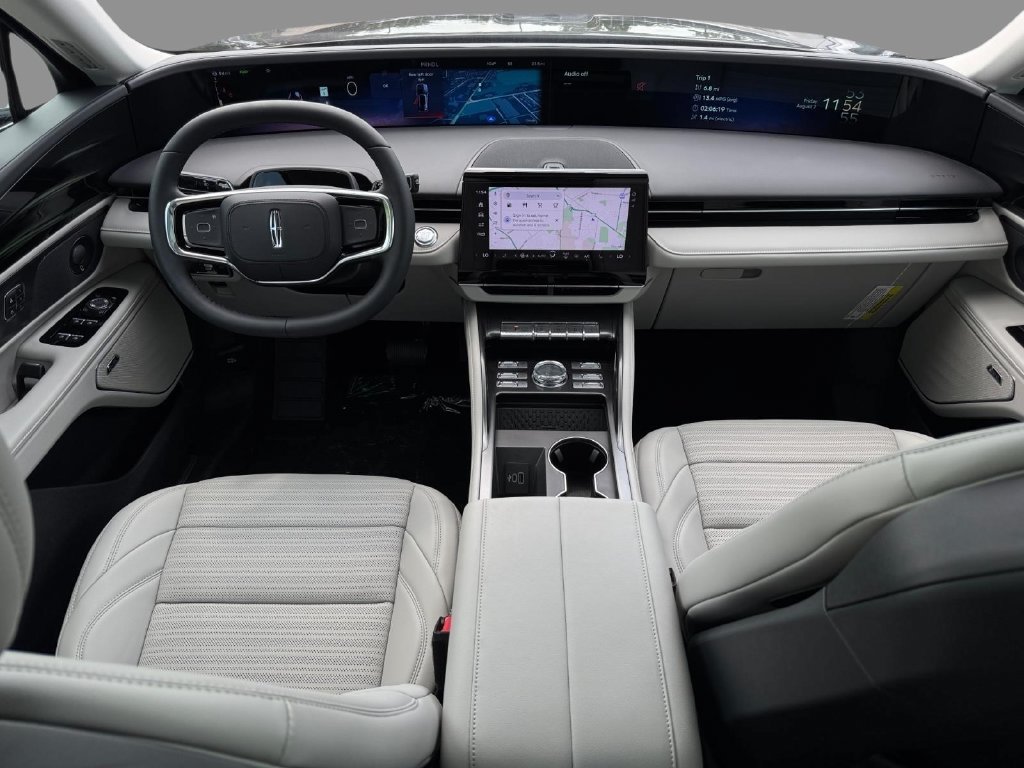 New 2026 Lincoln Nautilus Reserve AWD/4WD image 10