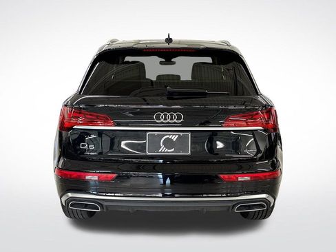 Certified 2023 Audi Q5 2.0T Premium w/ Convenience Package image 4