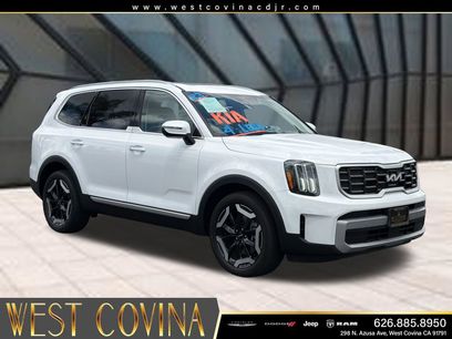 Used 2023 Kia Telluride S w/ S Sunroof Package