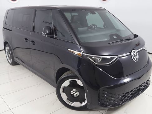Used 2025 Volkswagen ID. Buzz Pro S image 20
