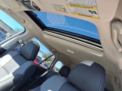 Certified 2025 Subaru Outback Onyx Edition image 8