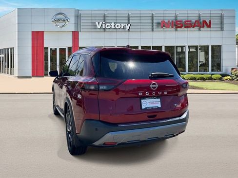 Used 2023 Nissan Rogue SL w/ SL Premium Package FWD image 5