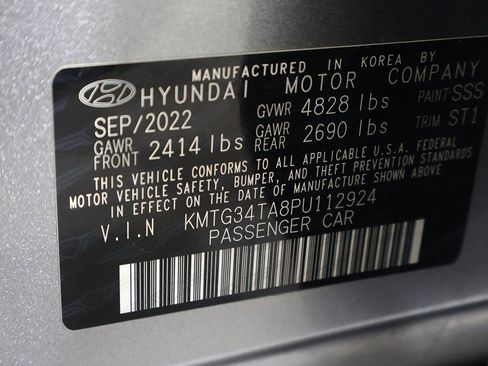 Used 2023 Genesis G70 2.0T w/ Sport Prestige Package image 58