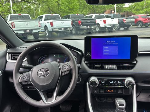 Used 2024 Toyota RAV4 XSE w/ Weather Package AWD/4WD image 13