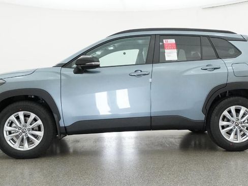 New 2026 Toyota Corolla Cross LE FWD image 19