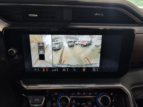 Used 2025 GMC Sierra 1500 Denali Ultimate AWD/4WD image 15