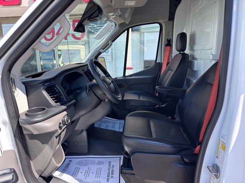 Used 2025 Ford Transit 250 148 Medium Roof w/ Load Area Protection Package RWD image 14