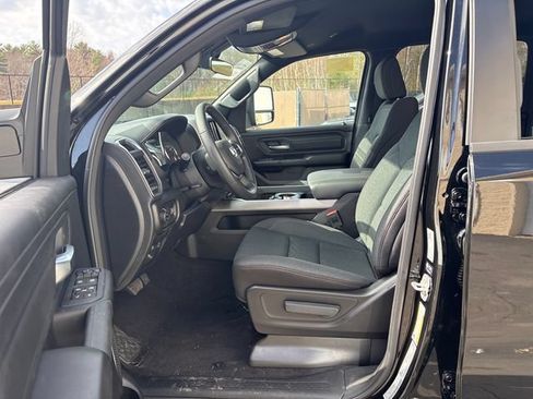Used 2026 RAM 1500 Express AWD/4WD image 28