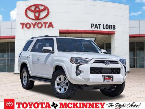 Used 2023 Toyota 4Runner SR5 Premium w/ Moonroof Package AWD/4WD image 1
