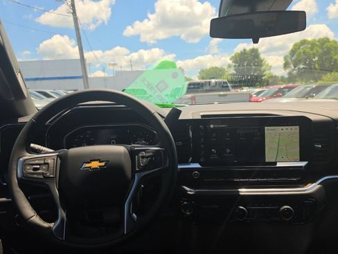 New 2026 Chevrolet Silverado 1500 LT AWD/4WD image 11