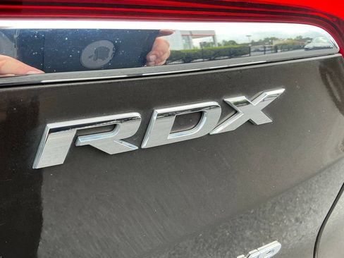Used 2018 Acura RDX AWD w/ Technology Package image 11