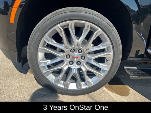 New 2026 GMC Yukon XL Denali w/ Denali Reserve Package image 29