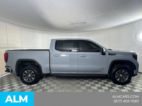 Used 2024 GMC Sierra 1500 AT4 w/ Technology Package AWD/4WD image 5
