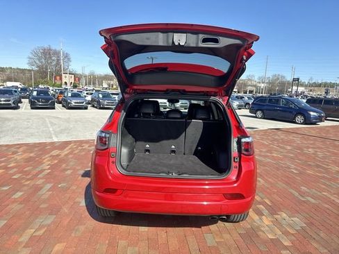 Used 2022 Jeep Compass Limited AWD/4WD image 29