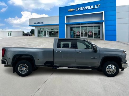 New 2026 Chevrolet Silverado 3500 LTZ w/ LTZ Texas Edition AWD/4WD image 4