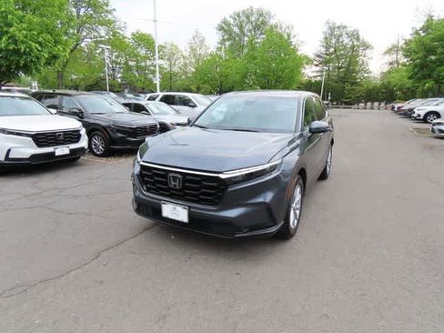 Used 2023 Honda CR-V EX image 1