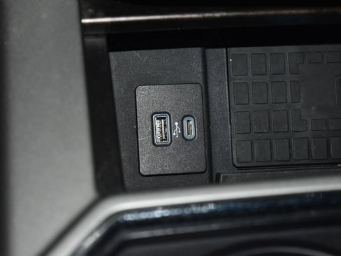 Used 2022 Ford F250 Lariat w/ Lariat Ultimate Package image 18