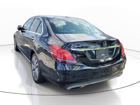 Used 2019 Mercedes-Benz C 300 Sedan image 4