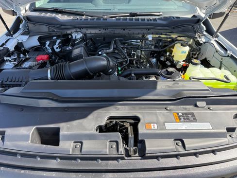 New 2026 Ford F250 XL w/ XL Driver Assist Package RWD image 20