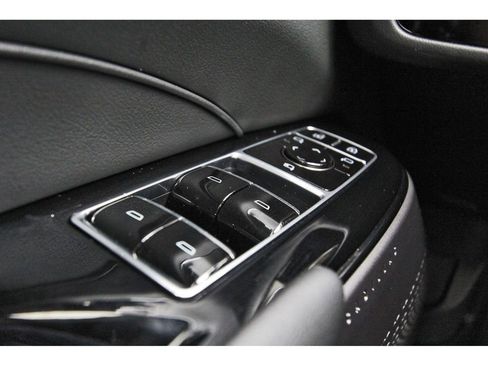 New 2026 Cadillac Lyriq Luxury image 15